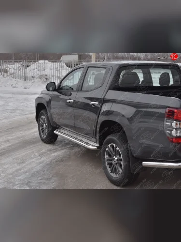 Порожки для ног SLITKOFF (Ø63 мм) (Лист нержавейка, труба - нержавейка) Mitsubishi L200  5 KK,KL (2018-2022) рестайлинг