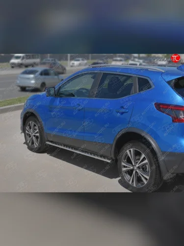 Защита порогов (Ø75x42 мм с проступью, нержавейка) Russtal Nissan Qashqai 2 J11 рестайлинг (2017-2022)