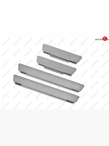 Пороги накладки Russtal (Нержавейка шлифованная без надписи) KIA Seltos SP2 дорестайлинг (2019-2022)