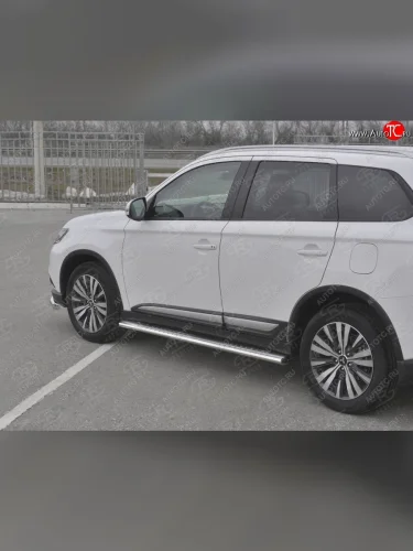 Защита порогов (Ø120x60 мм с проступью, нержавейка) Russtal Mitsubishi Outlander GF 3-ий рестайлинг (2018-2022)