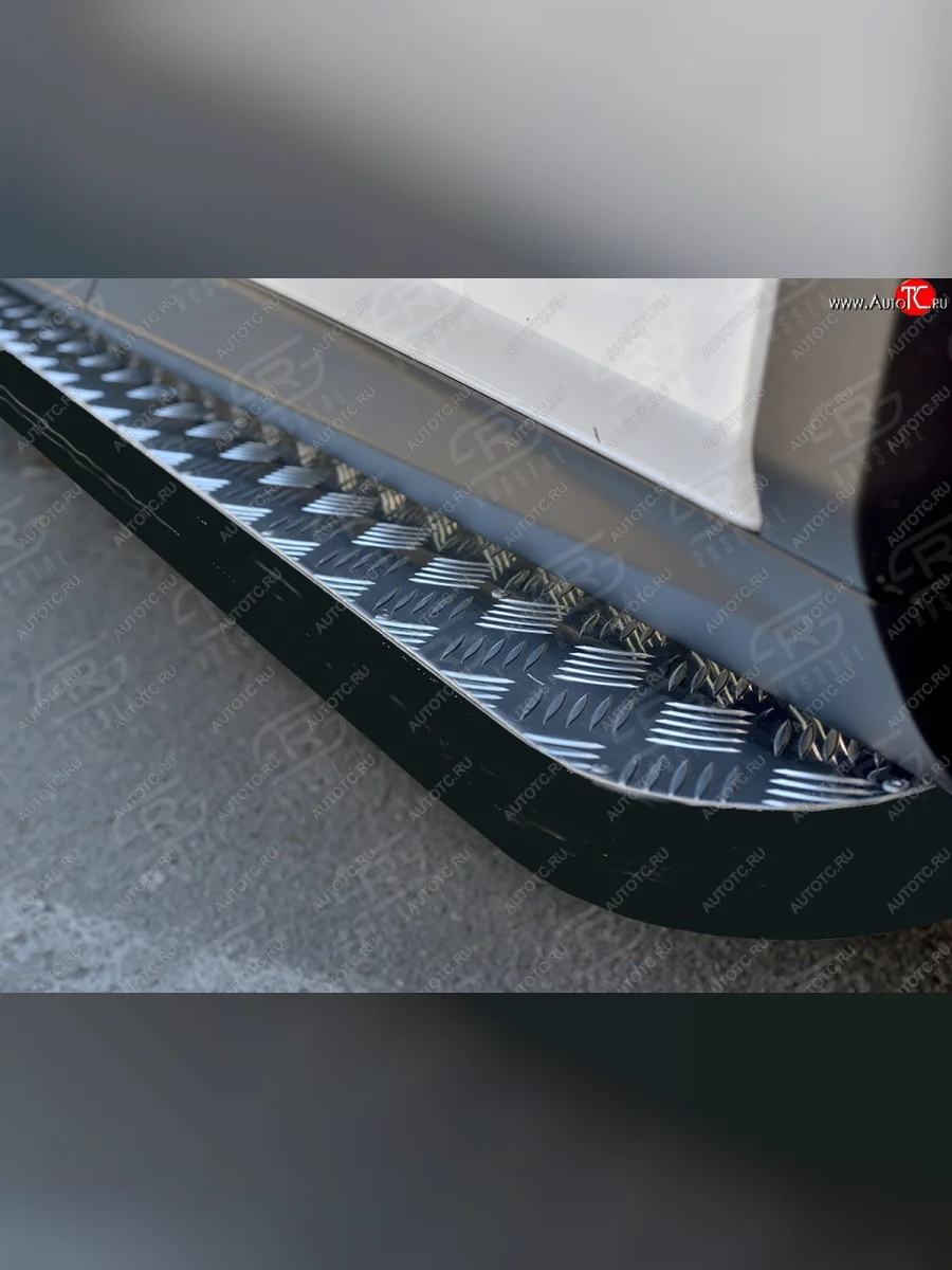 Порожки для ног (кроме комплектации F-Sport) SLITKOFF (Ø42 мм) Lexus RX350L AL20 рестайлинг (2019-2022) (Лист алюминиевый, труба - сталь окрашенная в черный цвет)  в Перми Пермском крае