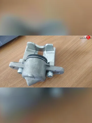 Правый суппорт тормозной передний Stellox Лада ВАЗ 2108 - 2115