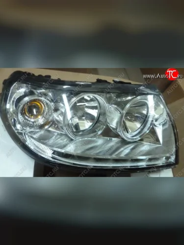 Правая фара с LEDДХО РФ Уаз Патриот 23632 дорестайлинг пикап (2008-2014)