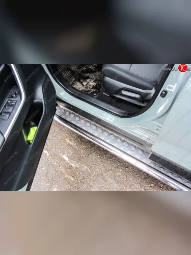Порожки для ног Slitkoff (Ø57 с листом) (Нержавейка) Toyota RAV4  XA50 (2018-2025) 5 дв. дорестайлинг