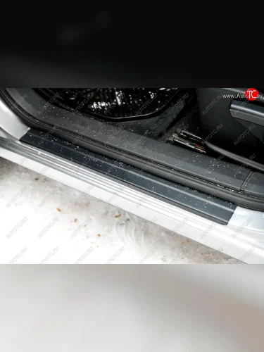 Накладки порожков салона RA (Задние) Nissan Qashqai ( 1 J10,  1) (2007-2013) дорестайлинг, J10 рестайлинг