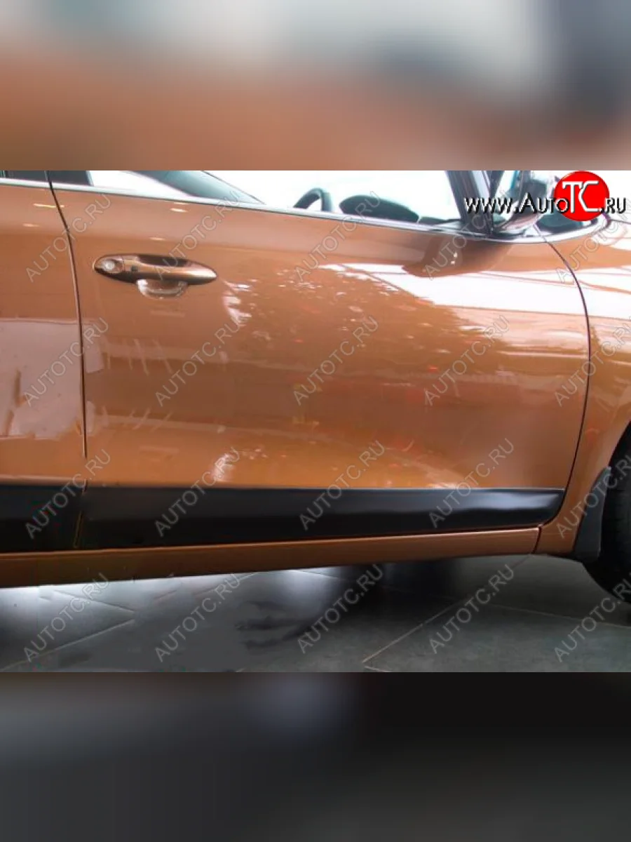 Молдинг двери RA (передний правый) KIA Ceed 2 JD дорестайлинг, хэтчбэк (2012-2015) (Поверхность глянец под покраску, Неокрашенный)  в Керчи Республика Крым