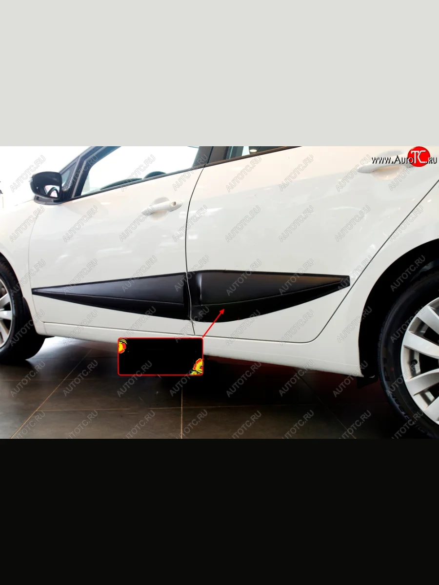 Молдинг двери RA (широкий, задний левый) KIA Cerato 3 YD рестайлинг седан (2016-2019) (Поверхность глянец под покраску, Неокрашенный)  в Керчи Республика Крым