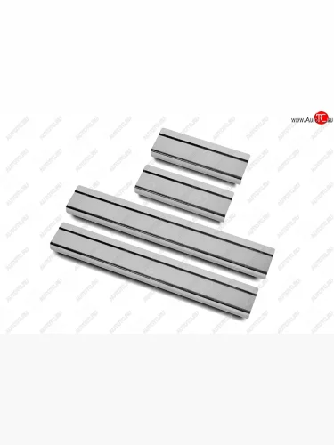 Накладки порожков салона Russtal (Нержавейка полированная) Honda CR-V RW,RT дорестайлинг (2016-2020)