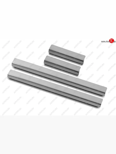 Накладки порожков салона Russtal (Нержавейка шлифованная) Subaru Forester SJ дорестайлинг (2012-2016)