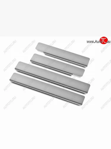 Накладки порожков салона Russtal (Нержавейка шлифованная) Toyota Fortuner AN160 рестайлинг (2020-2025)