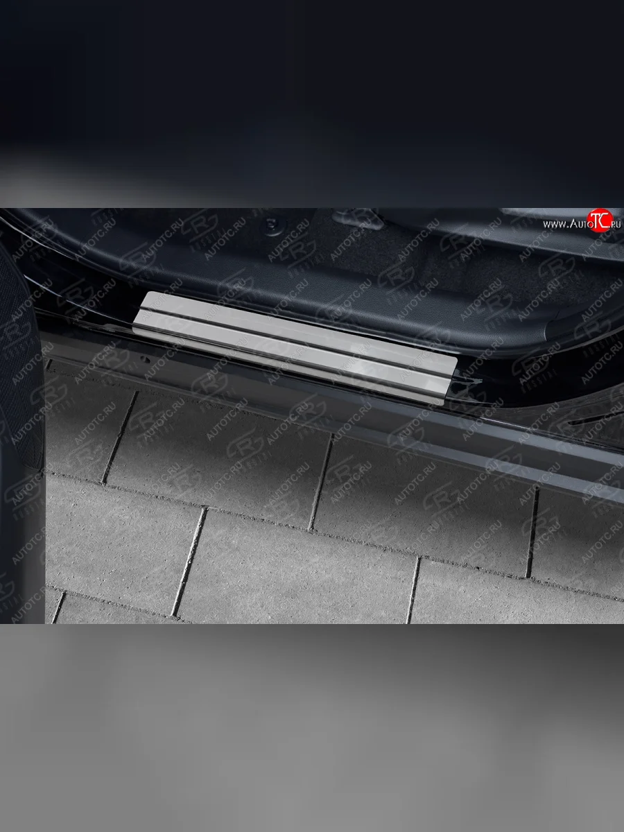 Накладки порожков салона Russtal Toyota RAV4 XA50 5 дв. дорестайлинг (2018-2025) (Нержавейка полированная)  в Керчи Республика Крым