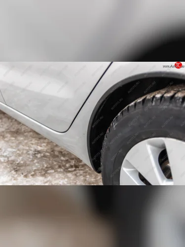 Защитные накладки на арки ArtForm (Поверхность: шагрень) KIA Rio 3 QB дорестайлинг седан (2011-2015)