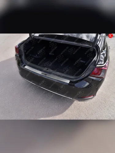 Защитная накладка заднего бампера Russtal (Нержавейка шлифованная с надписью) Lexus ES350 XV70 дорестайлинг (2018-2021)