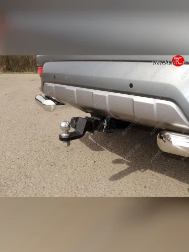 Фаркоп (тягово-сцепное устройство) TCC (Оцинкованный, шар E) KIA Mohave  HM (2017-2020) рестайлинг