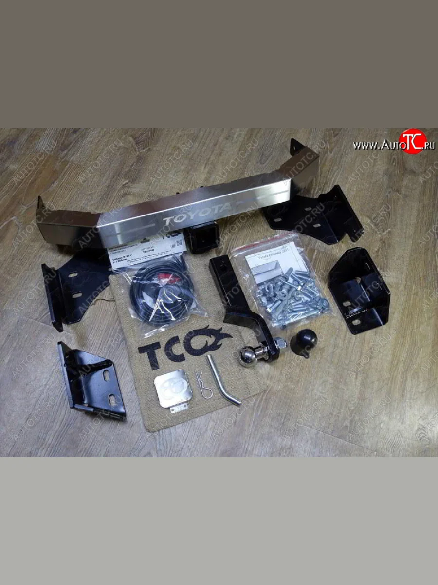 Фаркоп (тягово-сцепное устройство) TCC Тюнинг Toyota Fortuner AN160 дорестайлинг (2015-2020) (оцинкованный, шар Е)  в Самаре Самарской области