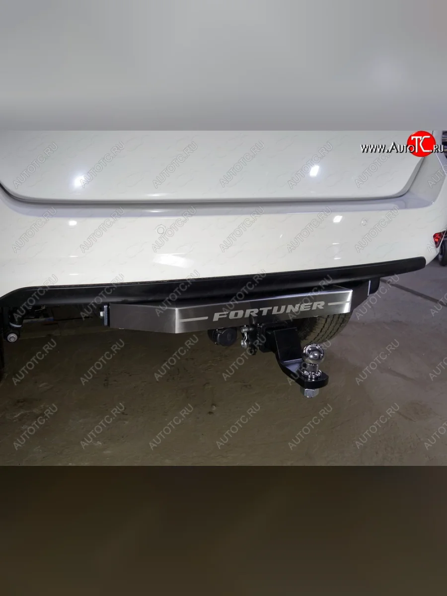 Фаркоп (тягово-сцепное устройство) TCC (надпись Fortuner) Toyota Fortuner AN160 дорестайлинг (2015-2020) (оцинкованный, шар Е - нержавейка)  в Воронеже Воронежской области