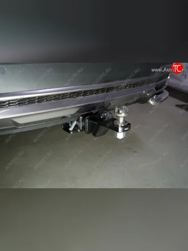 Фаркоп (тягово-сцепное устройство) TCC (оцинкованный, шар E нержавейка) KIA Sorento  MQ4 (2020-2022)