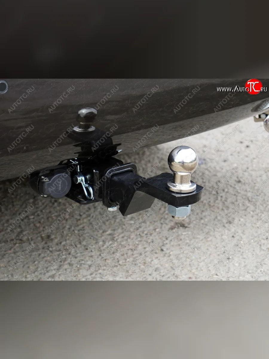 Фаркоп (тягово-сцепное устройство) TCC Hyundai Starex/Grand Starex/H1 TQ 2-ой рестайлинг (2017-2022) (оцинкованный, шар Е нержавейка)  в Керчи Республика Крым