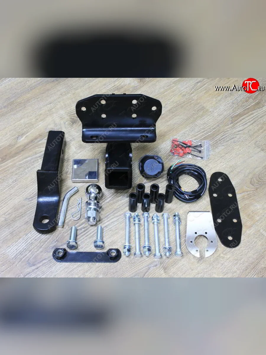 Фаркоп (тягово-сцепное устройство) TCC Toyota Land Cruiser 200 2-ой рестайлинг (2015-2021) (оцинкованный, шар Е нержавейка)  в Самаре Самарской области