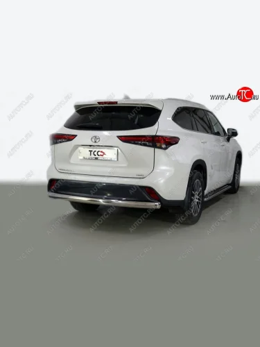 Защита заднего бампера (овальная) ТСС (нержавейка d75х42 мм) Toyota Highlander  XU70 (2020-2025)