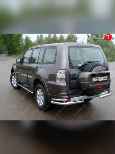 Защита заднего бампера (уголки двойные) ТСС 76,1/42,4 мм Mitsubishi Pajero  4 V90 (2006-2011) дорестайлинг