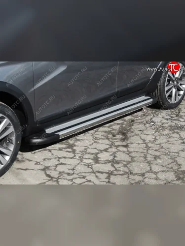 Пороги алюминиевые Slitkoff (Luxe Silver) Лада ВАЗ Веста  SW 2181 (2017-2022) универсал дорестайлинг