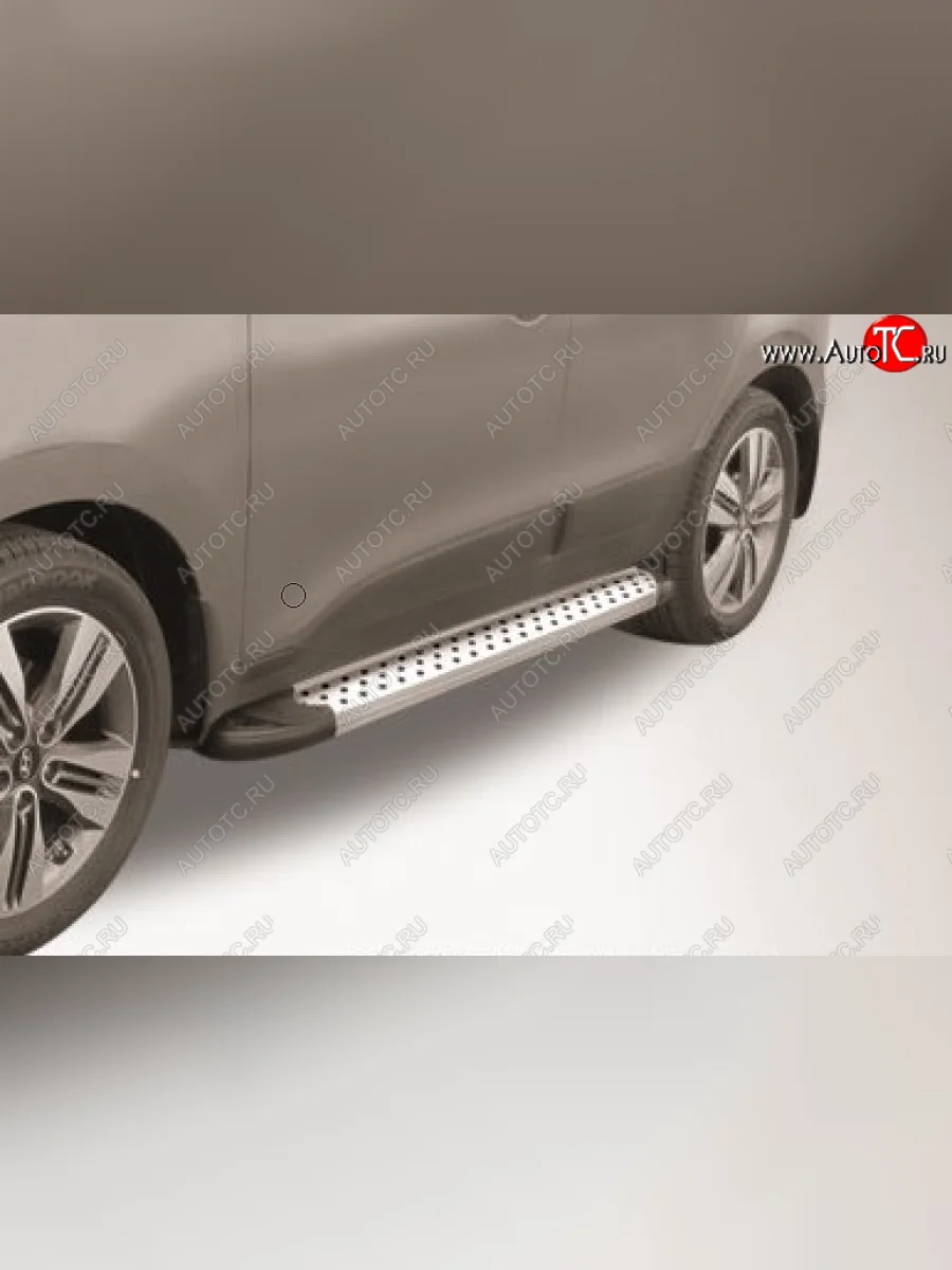 Пороги алюминиевые Slitkoff Hyundai IX35 LM дорестайлинг (2009-2013) (Standart Silver)  в Керчи Республика Крым