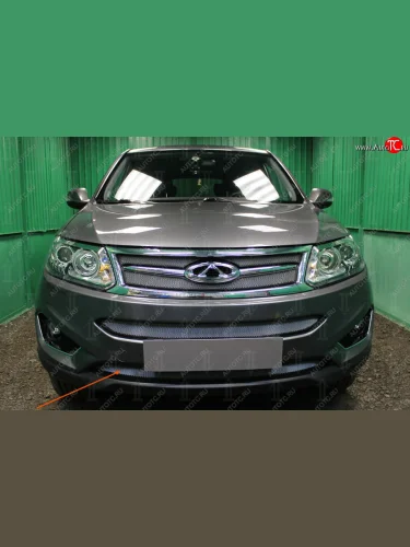 Защитная сетка радиатора в бампер Стрелка 11 Стандарт (алюминий, пластик) (Цвет: хром) Chery Tiggo 5 (T21) дорестайлинг (2014-2017)