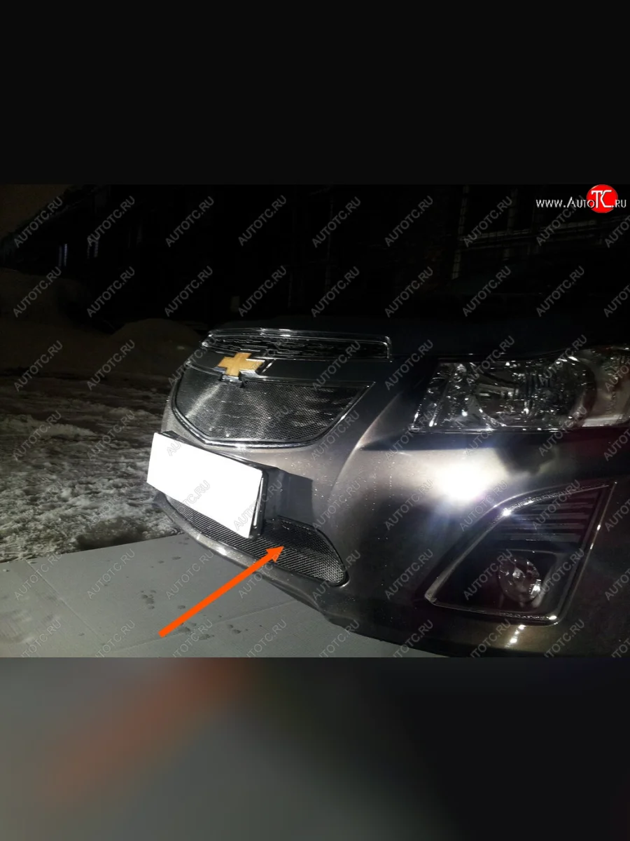 Защитная сетка радиатора в бампер Стрелка 11 Стандарт (алюминий, пластик) Chevrolet Cruze J308 универсал рестайлинг (2012-2015) (Цвет: черный)  в Самаре Самарской области