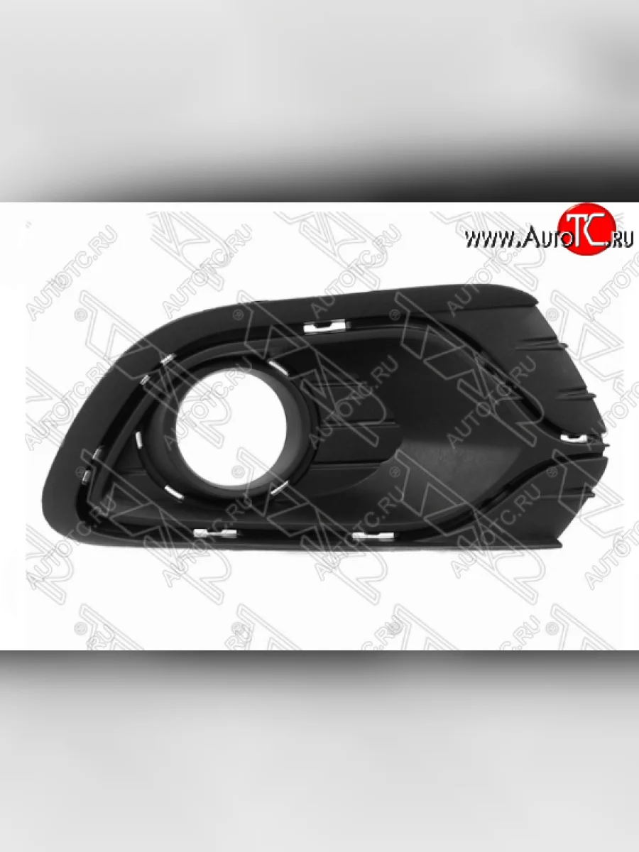 Правая вставка под противотуманную фару SAT (пр-во Тайвань) Renault Logan 2 дорестайлинг (2014-2018)  в Перми Пермском крае