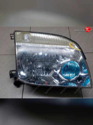 Правая фара передняя TYC (с электрокорректором) Nissan X-trail 1 T30 дорестайлинг (2000-2003)