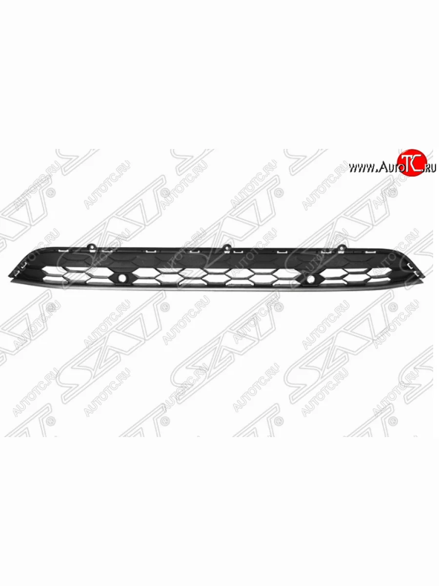 Решетка в передний бампер SAT (центральная часть, под сонары) Volkswagen Tiguan Mk2 дорестайлинг (2016-2020)  в Воронеже Воронежской области