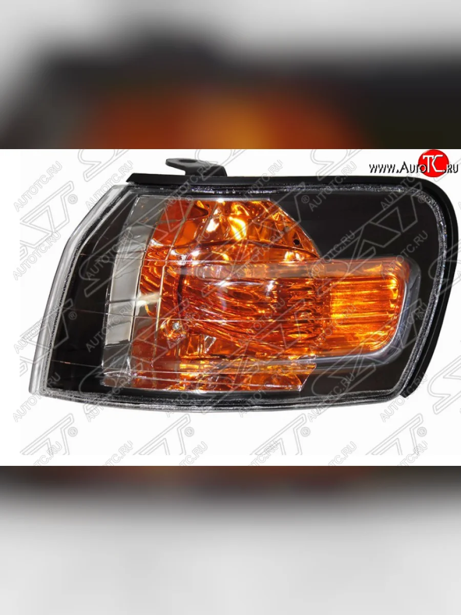 Левый габарит SAT (черная хрусталь)  Toyota Corolla (1995-1997) E110  в Воронеже Воронежской области