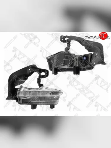 Правый габарит SAT (ДХО) Toyota Highlander XU50 дорестайлинг (2013-2017)