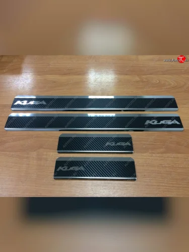 Накладки порожков салона INOX (нержавеющая сталь + карбон) Ford Kuga 2 дорестайлинг (2013-2016)