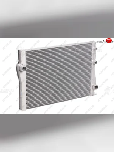 Радиатор LUZAR (АТ, 2.0d / 3.0d / 3.0i) BMW X5 F15 (2013-2018)