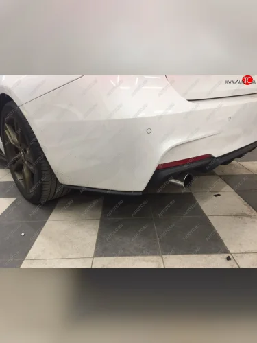 Накладки M-Perfomance под задний бампер (мини-лезвия) BMW 3 серия  F30 (2012-2018) седан дорестайлинг, седан рестайлинг