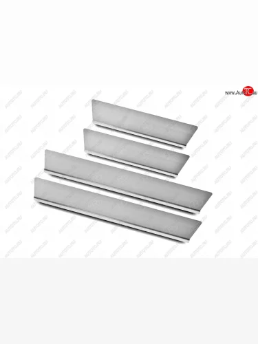 Накладки порожков салона Russtal (нержавейка шлифованная) Toyota Hilux AN120 дорестайлинг (2016-2020)