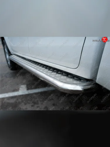 Порожки для ног SLITKOFF (Ø63 мм) (Лист - нержавейка, профиль - нержавейка) Toyota Hilux  AN120 (2020-2025) 2-ой рестайлинг