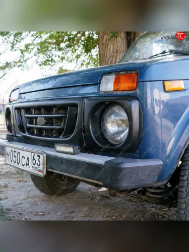 Декоративная решетка радиатора Autodemic Шашки Лада ВАЗ Нива 4х4  2121 - нива 4х4 ( 2131,  2329,  2121-80,  2121 Бронто,  2121,  2121 (Legend))