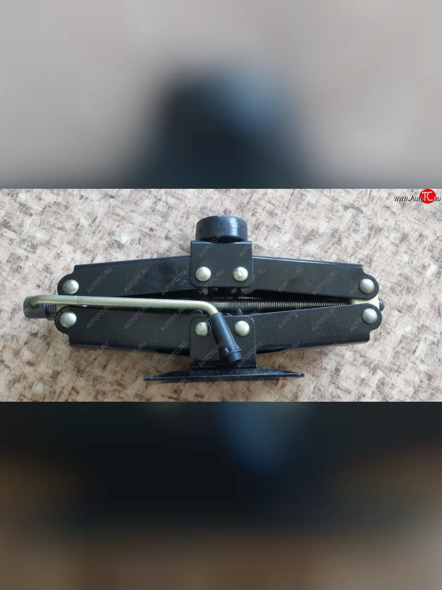 Домкрат ромбический ВД-1 (1000 кг) Seat Leon 1P хэтчбэк 5 дв. дорестайлинг (2005-2009)  с доставкой в г. Пермь