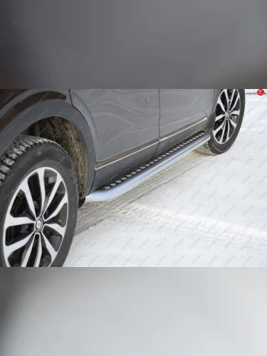 Защита порогов (с алюм. площадкой, Ø51 мм) Petroil Tuning Petroil Tuning (окраска в серебристый (Искра)) Renault Arkana (2019-2025)