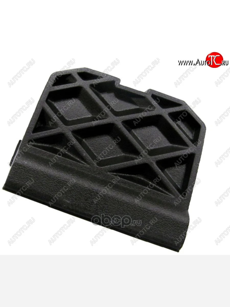 Заглушка буксировочной проушины (в штатный бампер) FORD Ford Focus 3 хэтчбэк дорестайлинг (2010-2015) (Текстурная поверхность)  в Керчи Республика Крым