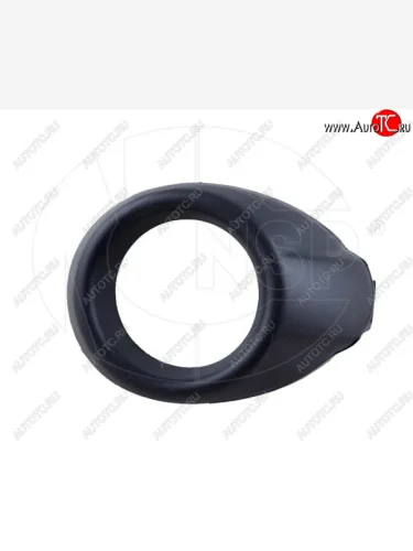 Ободок правой противотуманной фары NSP (черный) Ford Focus 3 хэтчбэк дорестайлинг (2010-2015)