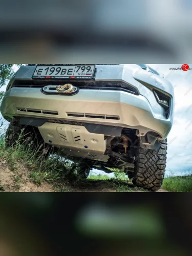 Площадка под лебёдку в штатный бампер РИФ  