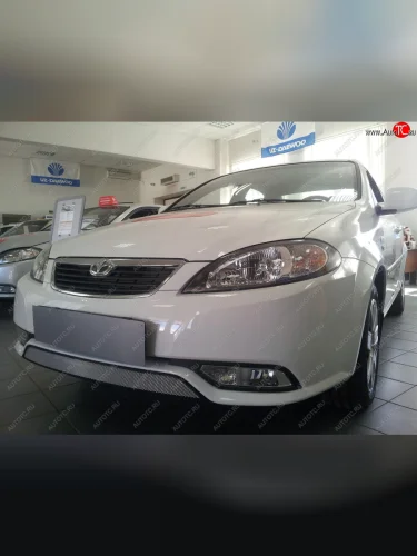           Защита радиатора Daewoo Gentra chrome (хром) Daewoo Gentra  KLAS (2012-2016) седан