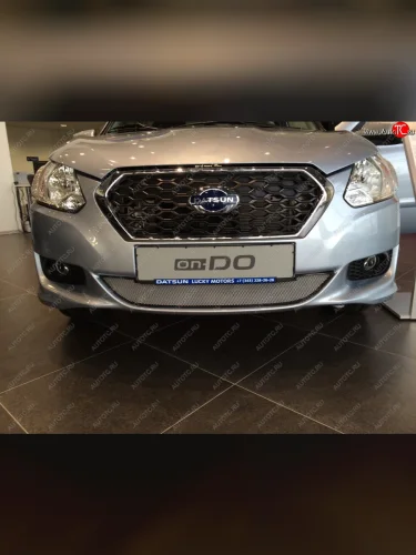 Защитная сетка радиатора в бампер (ячейка 3х7 мм) Стрелка11 Стандарт Datsun on-DO седан дорестайлинг (2014-2019) (хром)