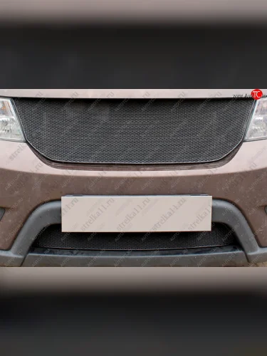 Защитная сетка радиатора в бампер (ячейка 4x10 мм, вместо штатной) Стрелка11 Премиум (черная) Fiat Freemont (2011-2016)