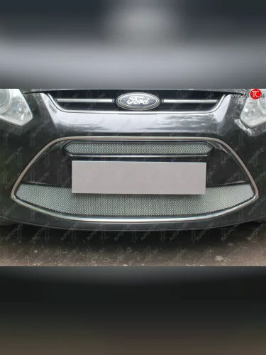 Защитная сетка радиатора в бампер (ячейка 3х7 мм) Стрелка11 Стандарт (черная) Ford C-max Mk2 дорестайлинг (2010-2015)