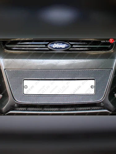 Защитная сетка радиатора в бампер (ячейка 4х10 мм) Стрелка11 Премиум (хром) Ford Kuga 2 дорестайлинг (2013-2016)